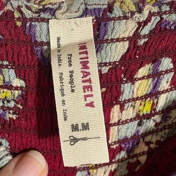 Free People Intimately Red Garden Party Smocked Floral Maxi Dress Size Medium - Picture 7 of 12